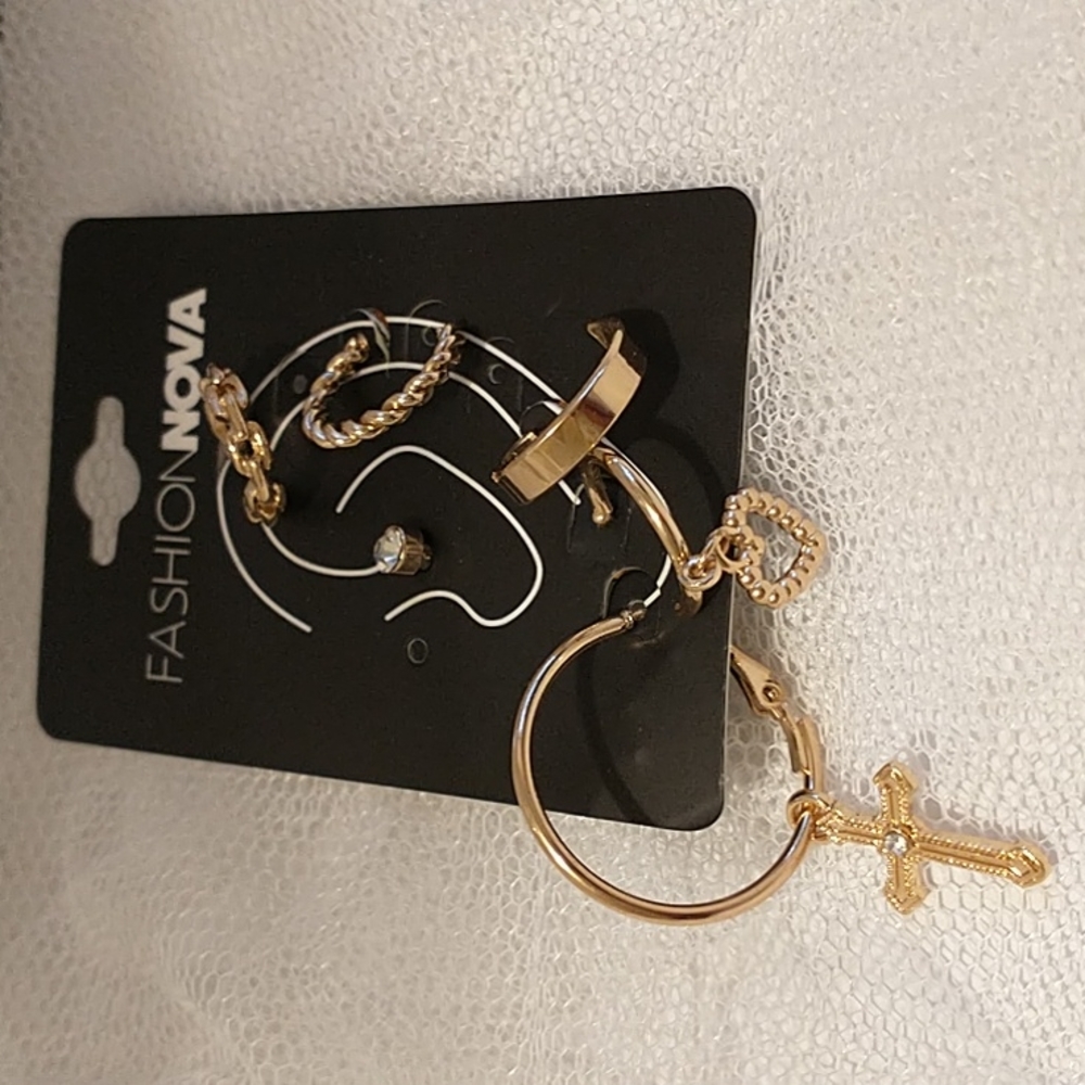 6 Piece Gold Earring Set! - Picture 9 of 9